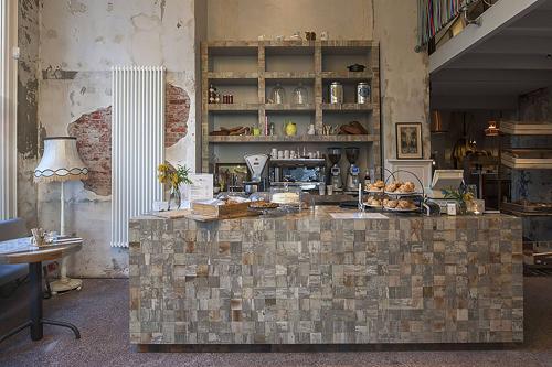 清水混凝土和普通混凝土的區(qū)別是什么？清水混凝土的價(jià)格高嗎？